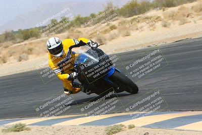 media/Apr-10-2022-SoCal Trackdays (Sun) [[f104b12566]]/Turn 7 Inside (1025am)/